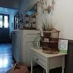 ベッド・アンド・ブレックファスト La Maison De La Fontaine *