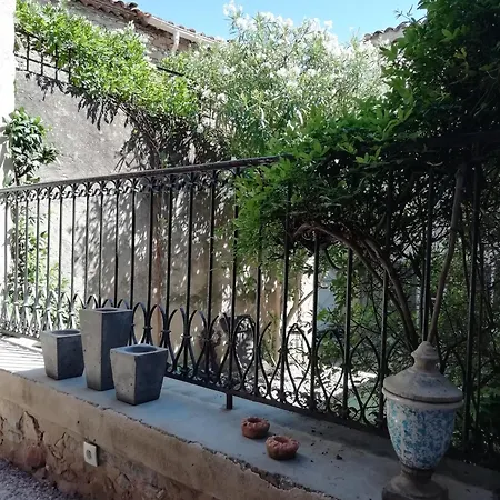 B&B La Maison De La Fontaine *