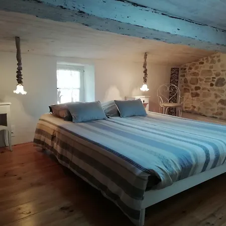 Alojamento de Acomodação e Pequeno-almoço La Maison De La Fontaine Villeneuve-Minervois