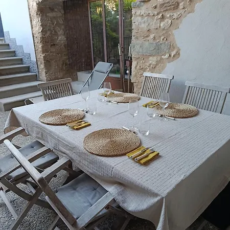 La Maison De La Fontaine *