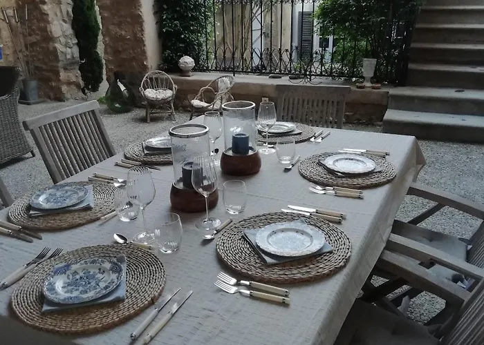 La Maison De La Fontaine Villeneuve-Minervois